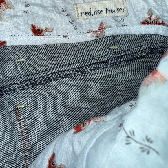 Shio Super Dark Wash Flared Jeans - Picture 5 of 5